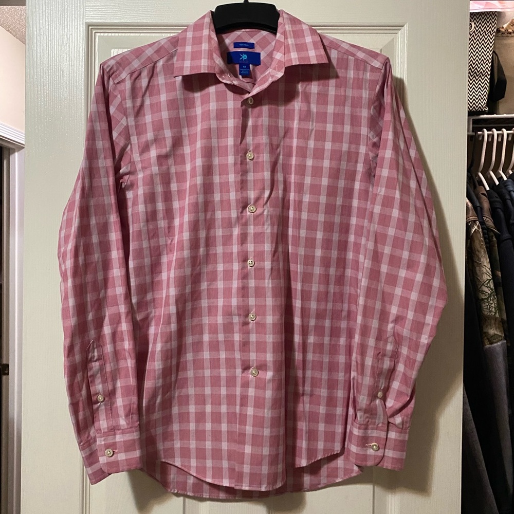 Egara brand men’s button down size medium